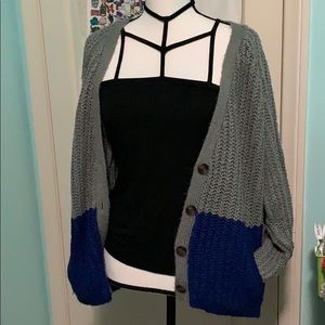 Gorgeous Olive & Oak Knitted Colorblock Cardigan